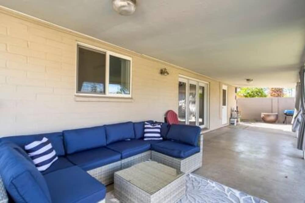 1710 N Sunset Pool 5 Beds Parking Wifi Full Patio Foosball