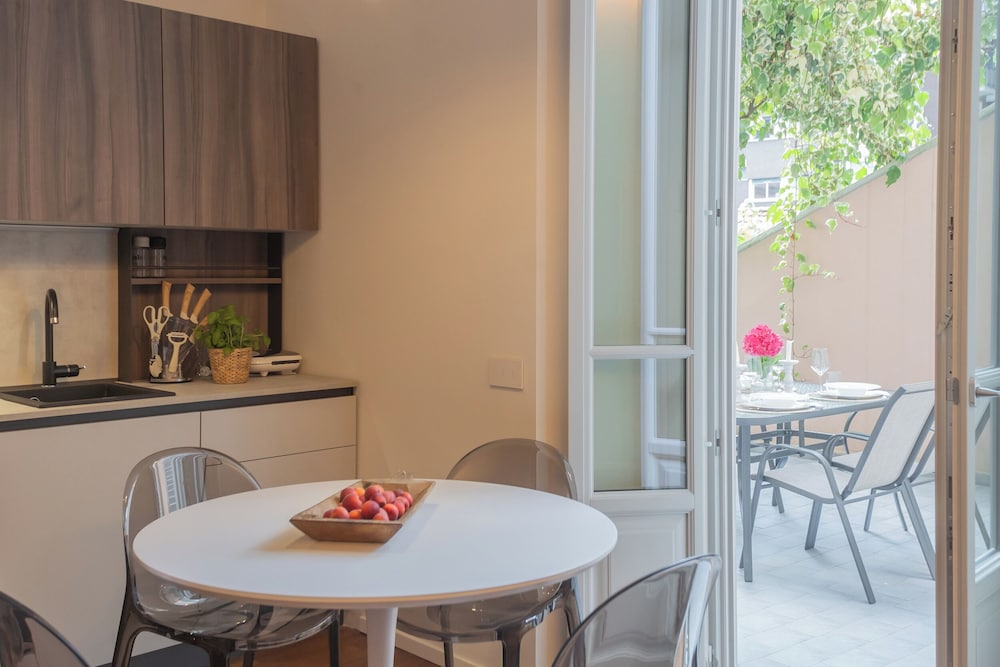 Como Liberty Suites - Gatsby by Rent all Como