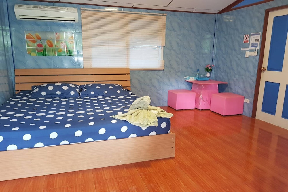 OYO 75352 Hotel Family House And Resort Phetchaburi view 3