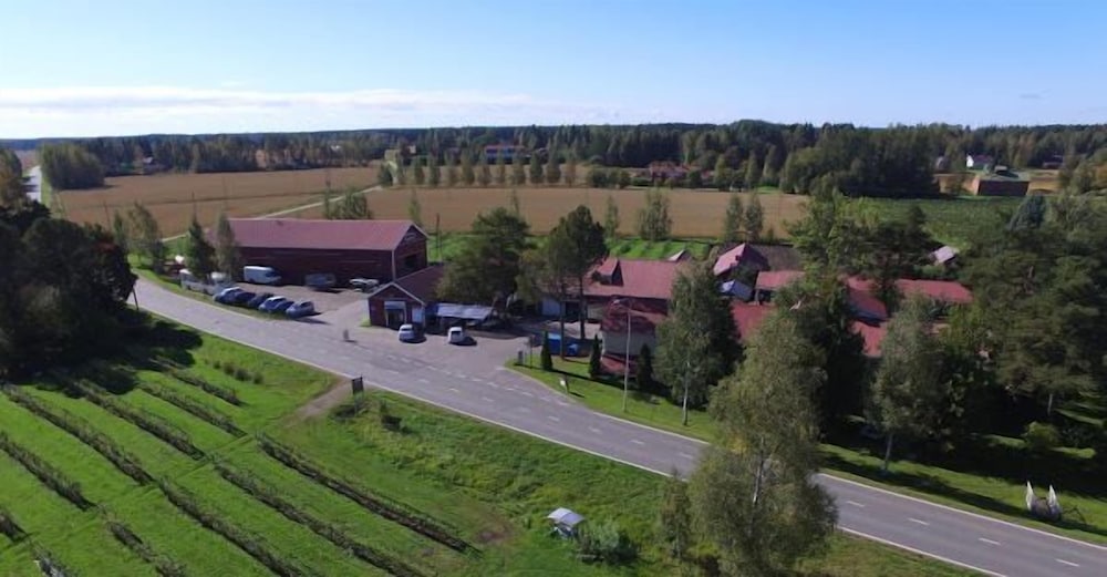 Anttilan Tila - Kartano Hostel