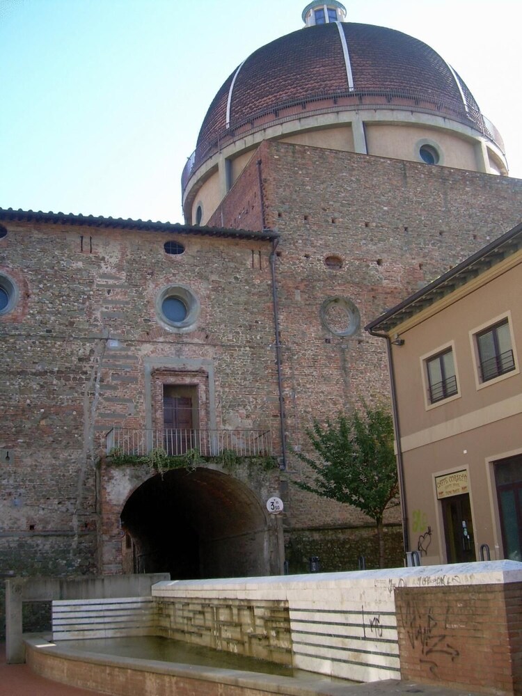 Photo 32