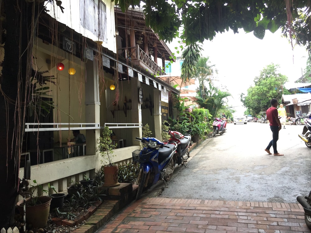 Y Not Laos Hostel