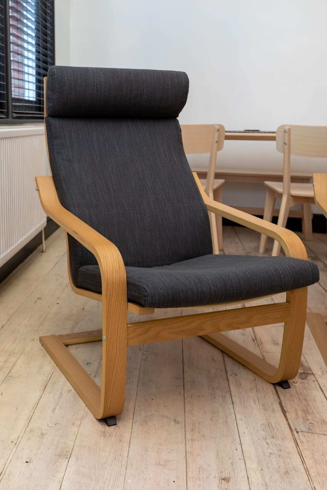 Serene and Spacious 1 Bedroom Garden Flat in Clapton
