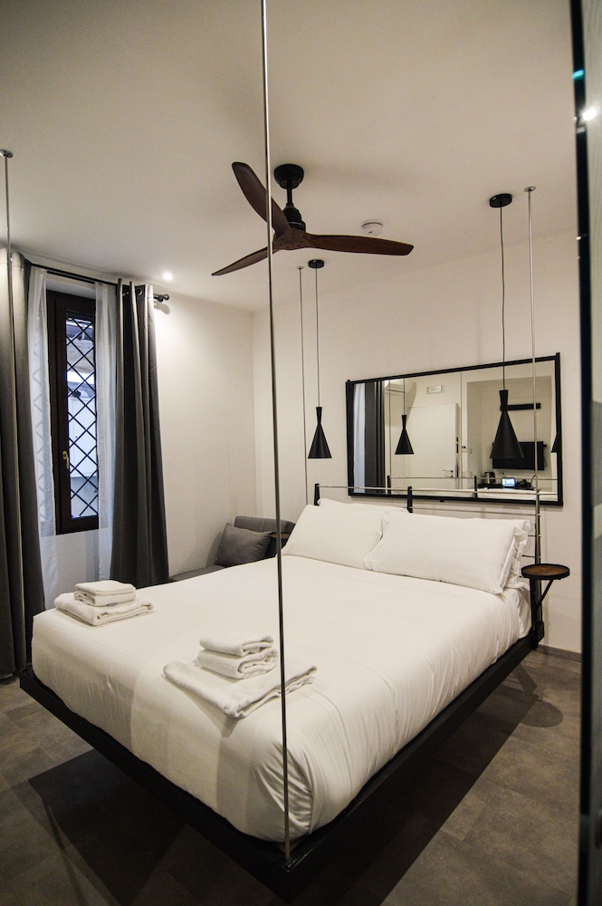 Romaresidence Trastevere Guesthouse