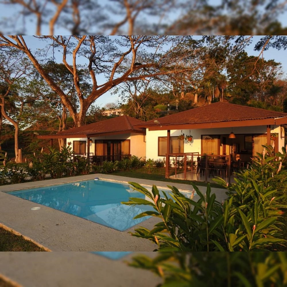 Hotel Villas Azul - Image 1