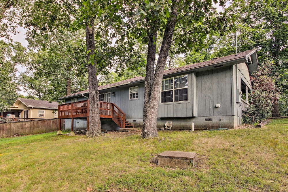Bella Vista Home Base Near Mtn Biking & Golf! view 4