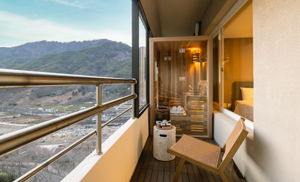 Kensington Resort Jirisan Hadong
