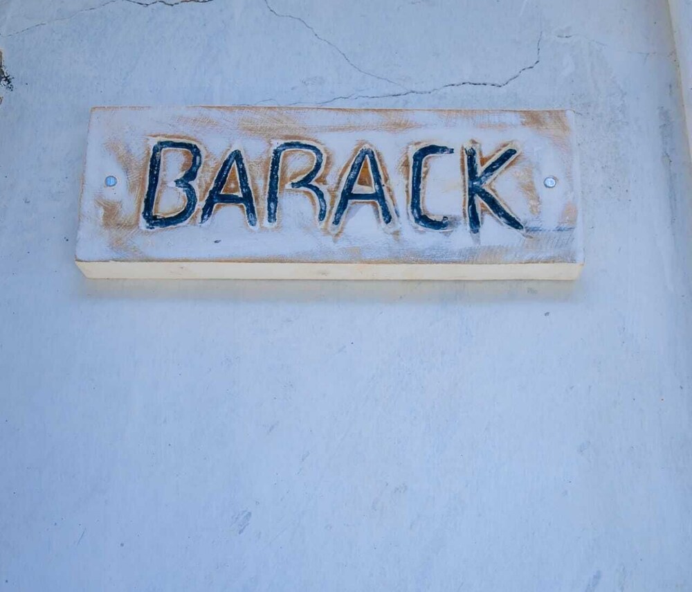 ZURI BACKPCKERS