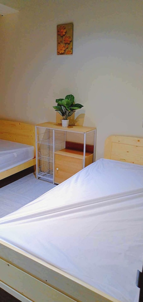 Yourcity Warm Nest - Taipei 101 and Big Dome Large Space & Sleeps 8 people
