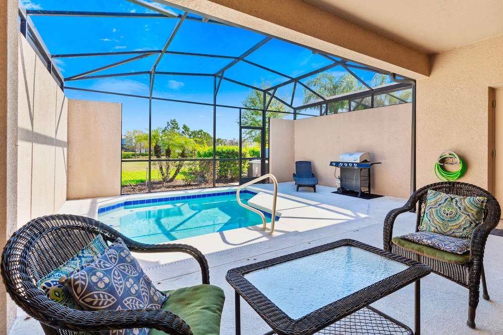 4722 Terrasonesta Drive view 3