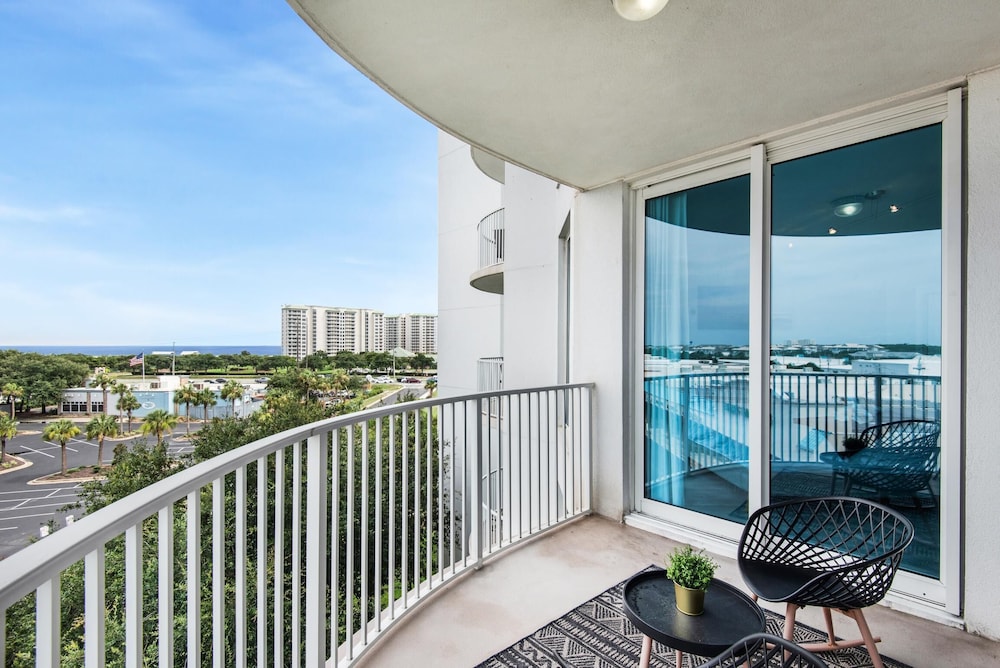 Palms Resort #1512 Jr 2BR