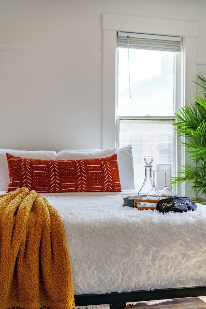 Jungle House Historic Lofts – German Village