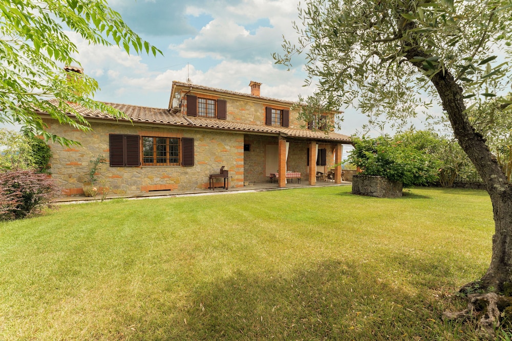 Casa Di Luca Eroica, Pool view 4