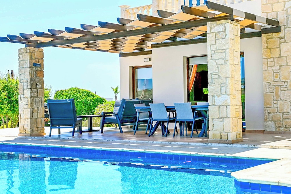 Villa Olivia Coral