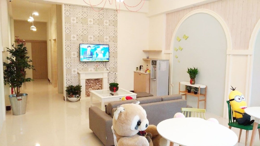 Happiness 1799 view 3