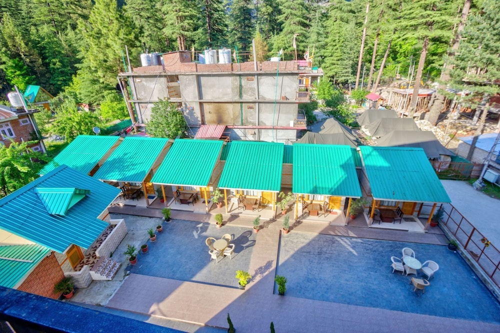 Aman place by Hotel Malabar KASOL