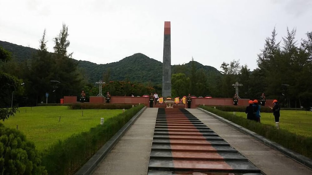 Nha Khach Con Dao