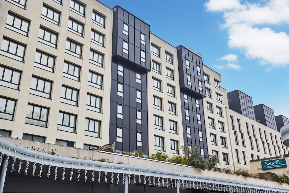 Appart'hôtel Odalys City Campus - Paris Rueil Malmaison