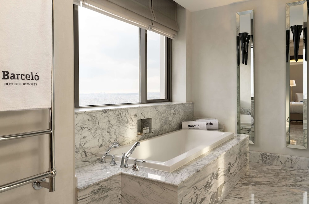 Barcelo İstanbul - Image 27