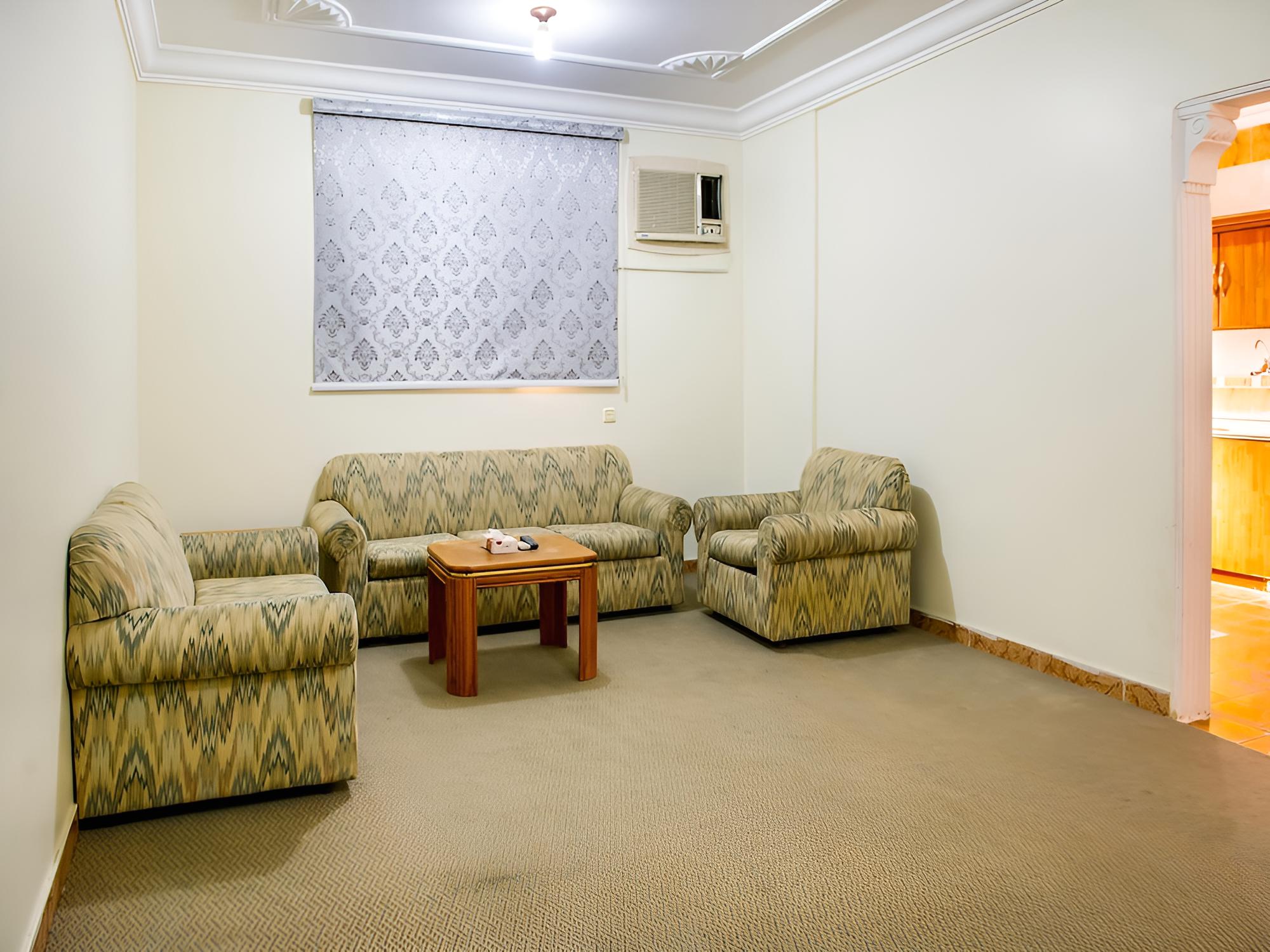OYO 525 Rose Plaza1 view 4