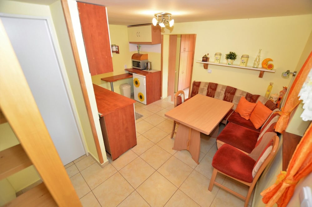 Poolincluded - Chalet Kuki
