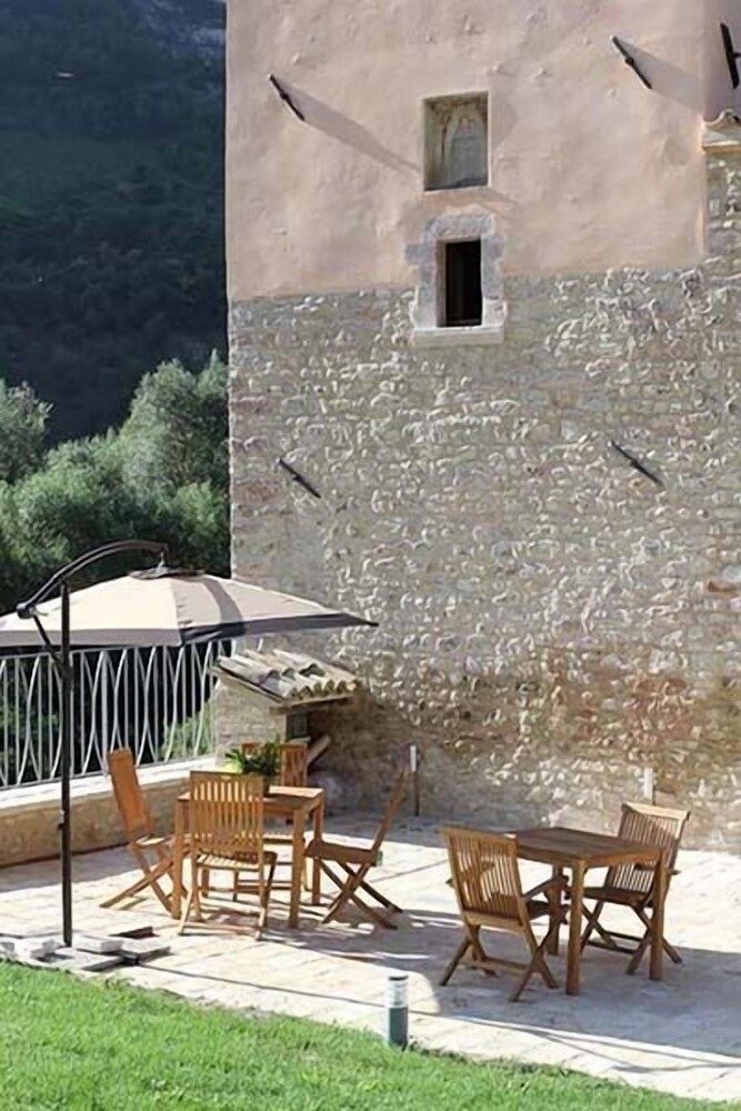 Agriturismo Casale la Palombara