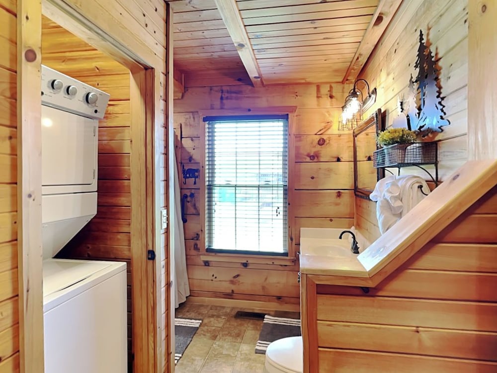 Mulbeary Mountain Cabin