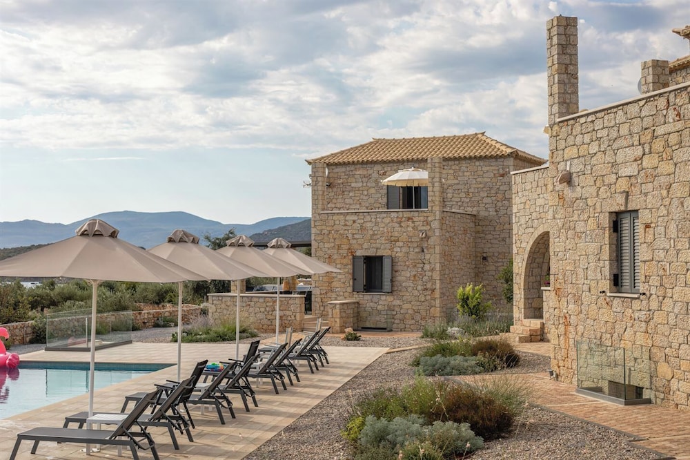 Dream Villas