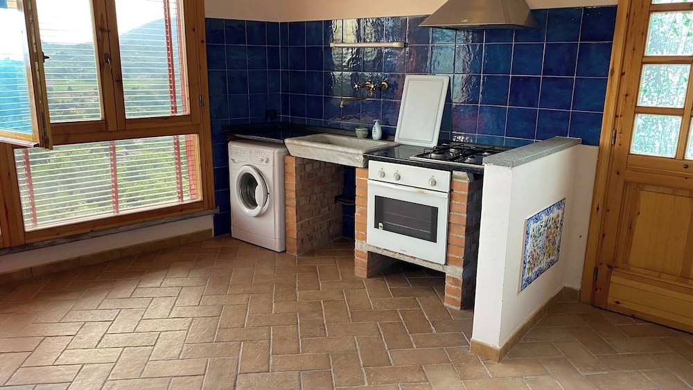 Hillside Home With Fantastic View - 7 Beds - Only 1h From Rome