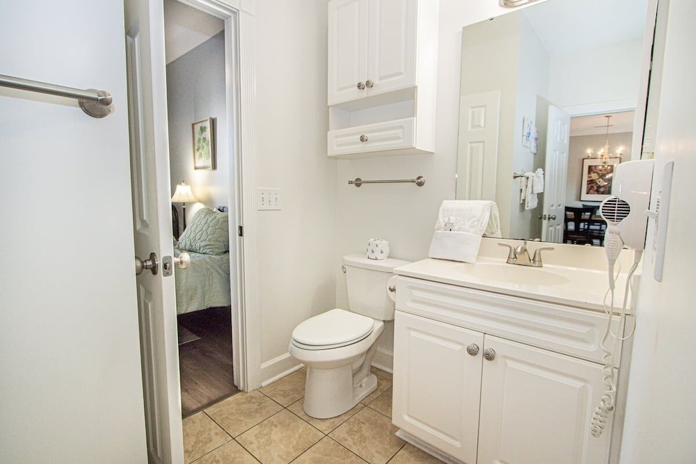 Magnolia Place 4709-203 2 Bedroom Condo