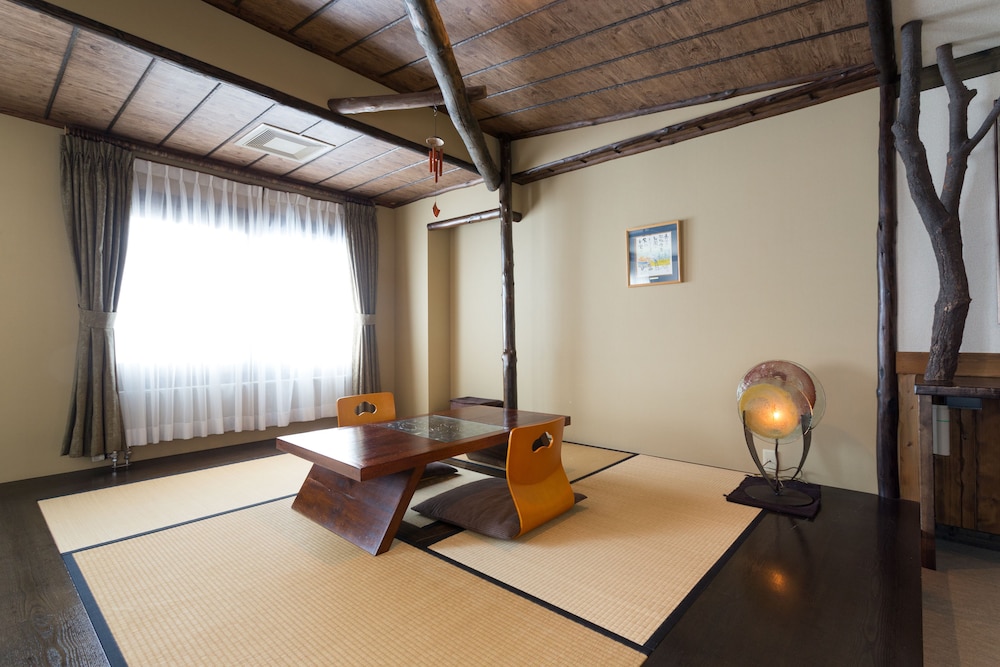 Niseko Annupuri Onsen Yugokorotei 13