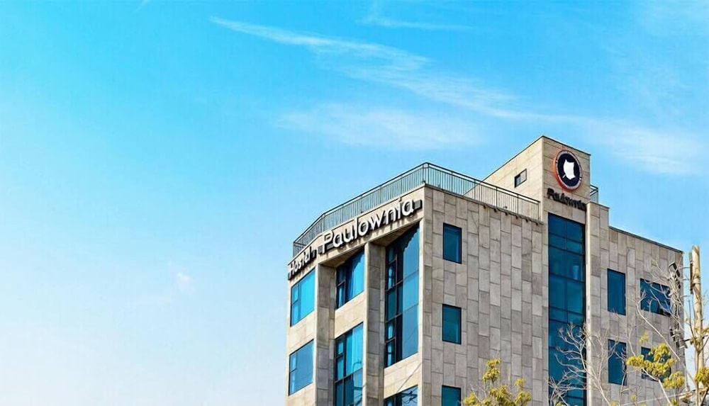 Paulownia Hostel & Guest House