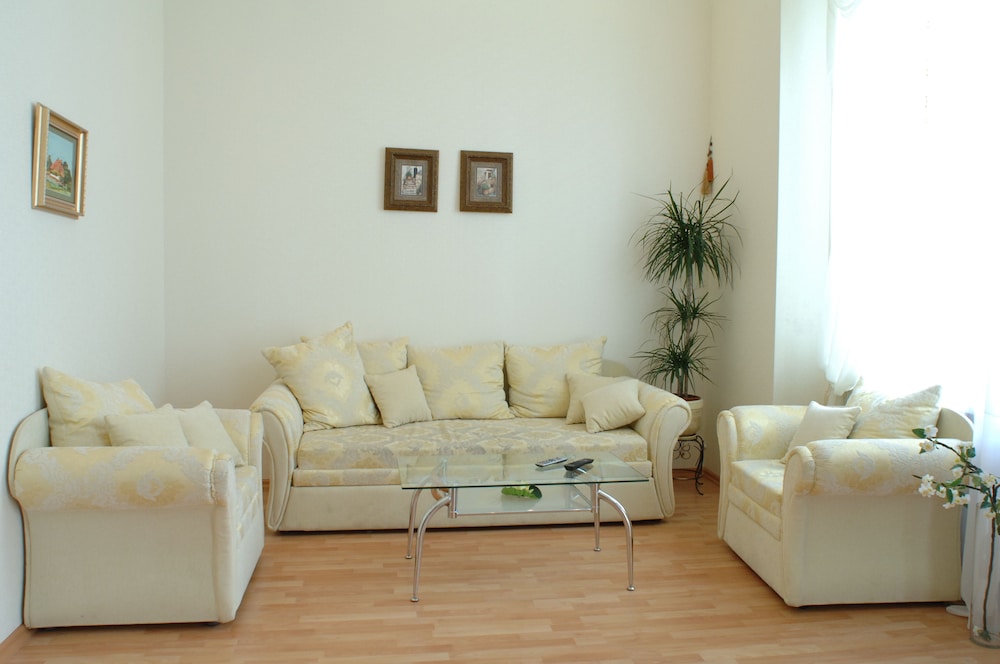 Kiev Accommodation Hotel Service