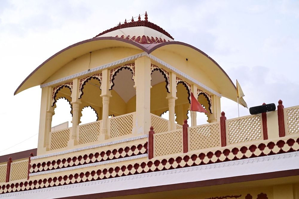 Vijayam Resort