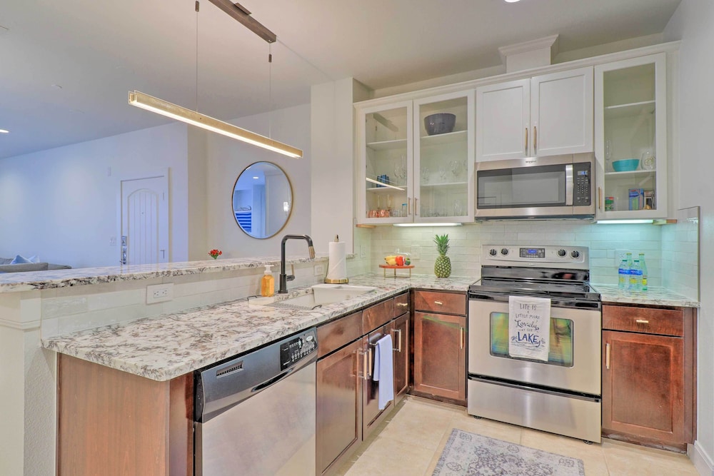 Lake LBJ Condo w/ Balcony Shared Boat Docks - Property Image 21