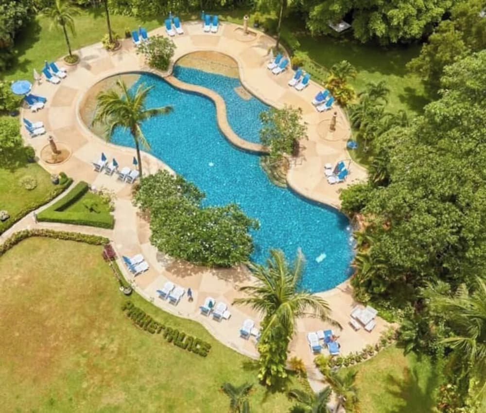 5 Star Resort - Patong Beach - 65m²-olympic Size Swimming Pool, Gym, Spa, Tennis