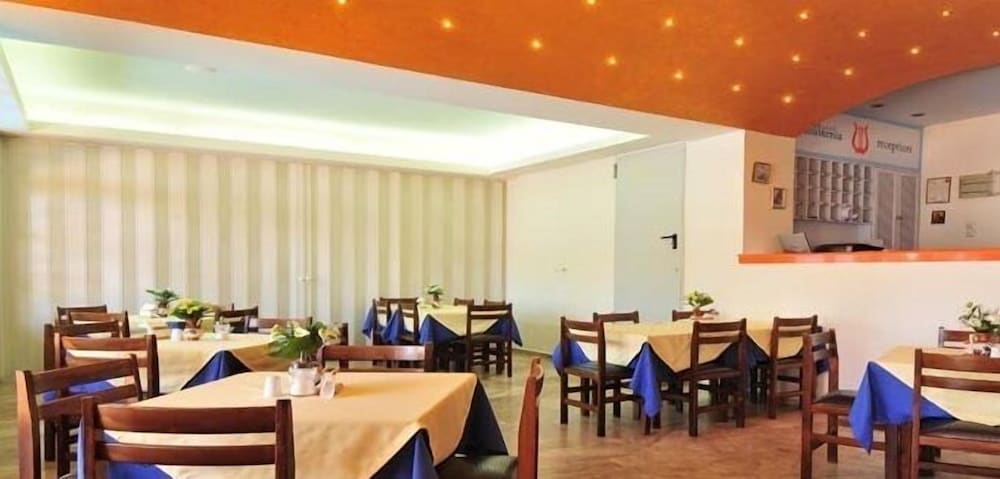 Philoxenia Hotel