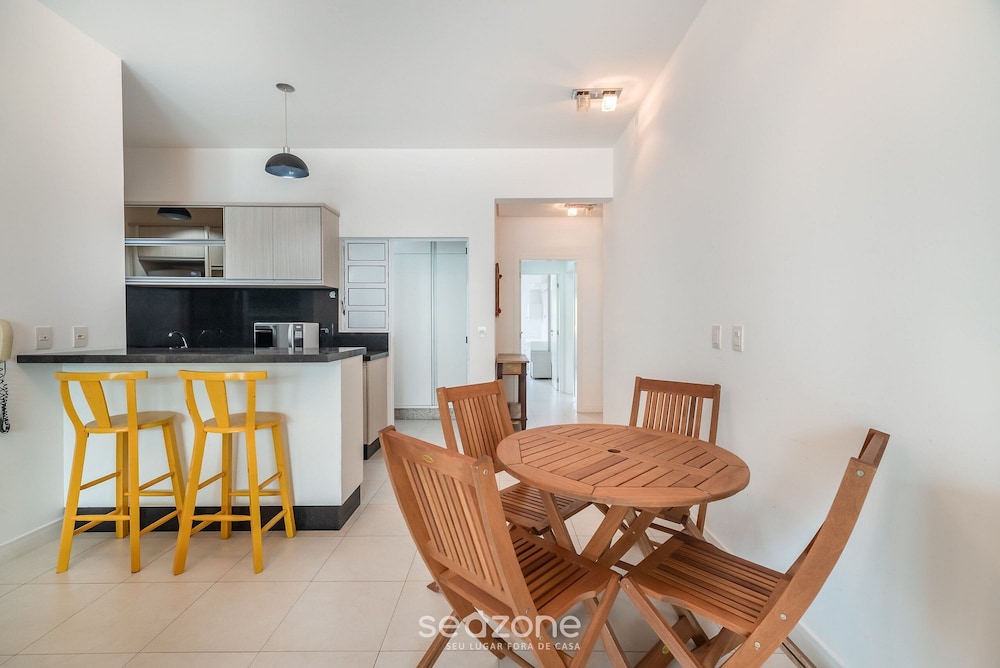 Beachfront Apartment w/ View Beach Santinho Asr204