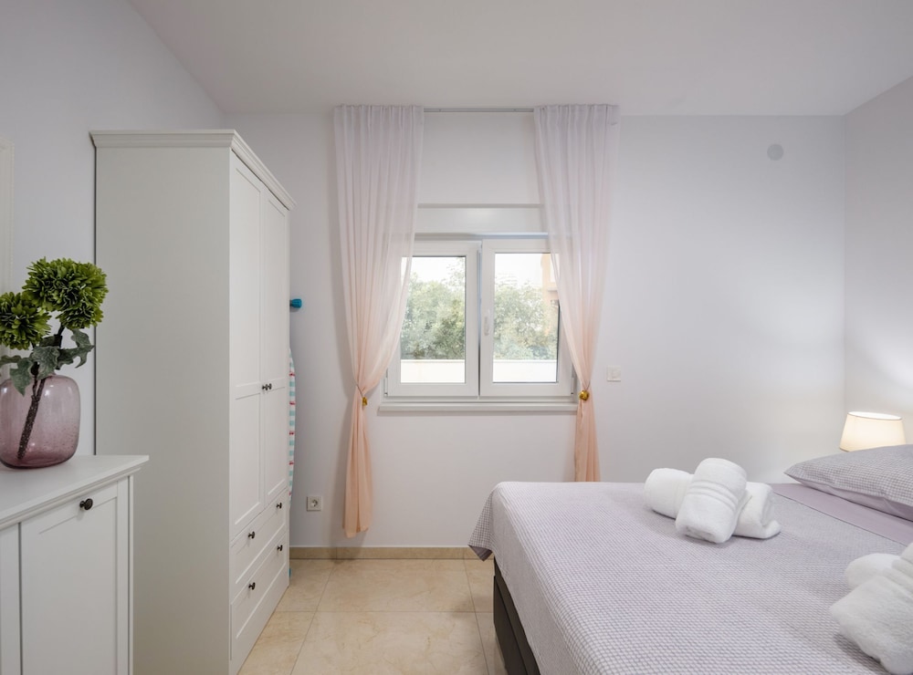 Villa Shaula 2