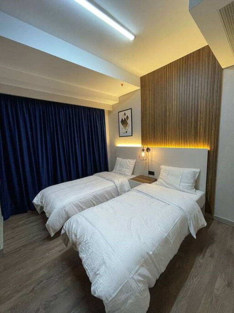 Brand-new 2 1 Apartment-near Mall of Istanbul