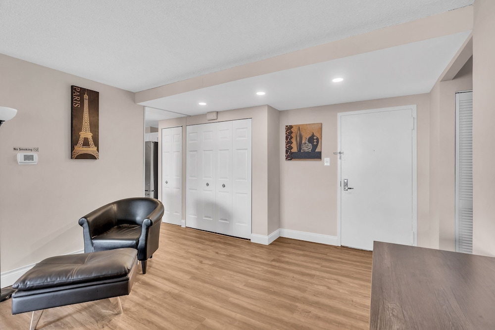 Arlington 2br Furnished Apartment In Crystal City 2 Bedroom Apts