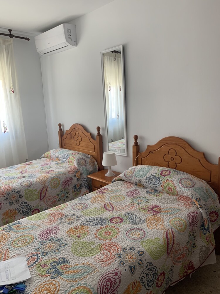 Hostal Mediterráneo view 4