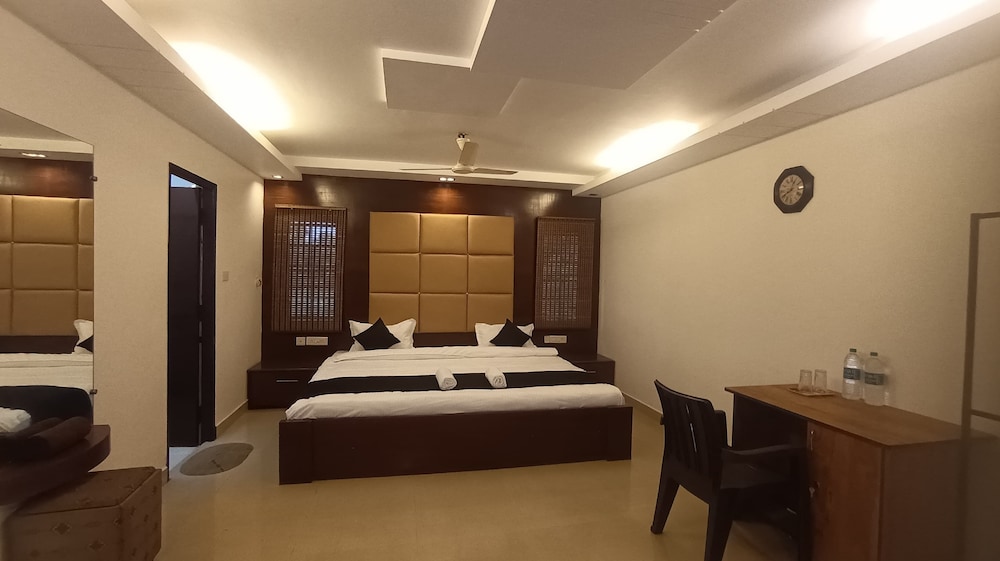 Lavita Sports Villa by NHospitality