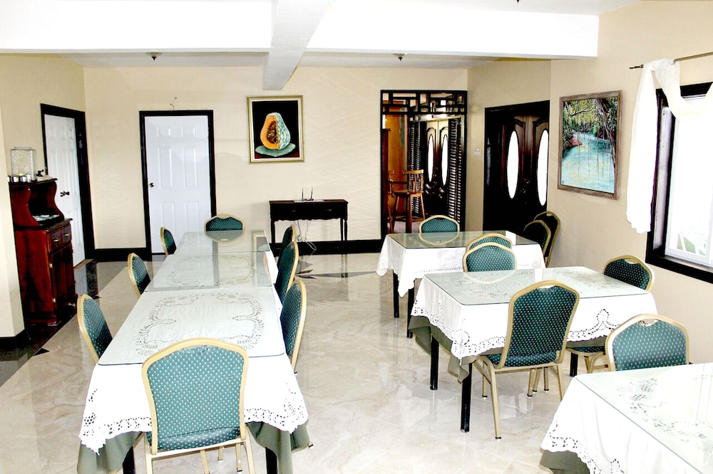 Starlight Chalet