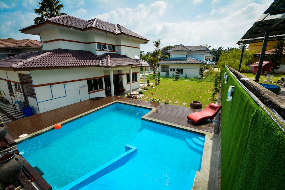 Villa 969 photo 2