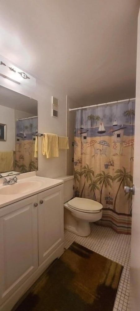 Vantage Pointe 138 - Condo Across The Street In Daytona Beach 1 Bedroom Condo