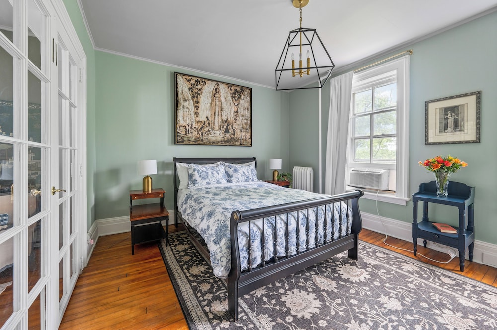 Kingston Vacations - The Wiltwyck - Property Image 46
