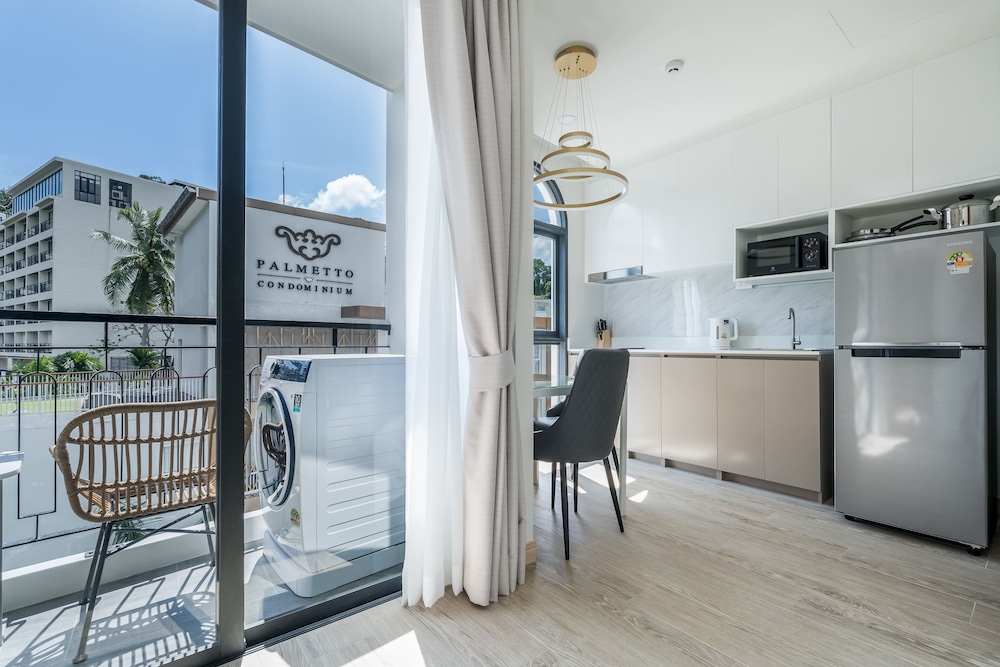 Palmetto Park Residence