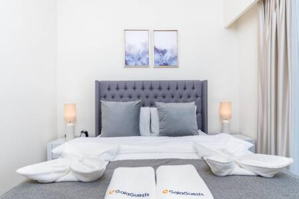 Posh 2BR at Downtown Dubai