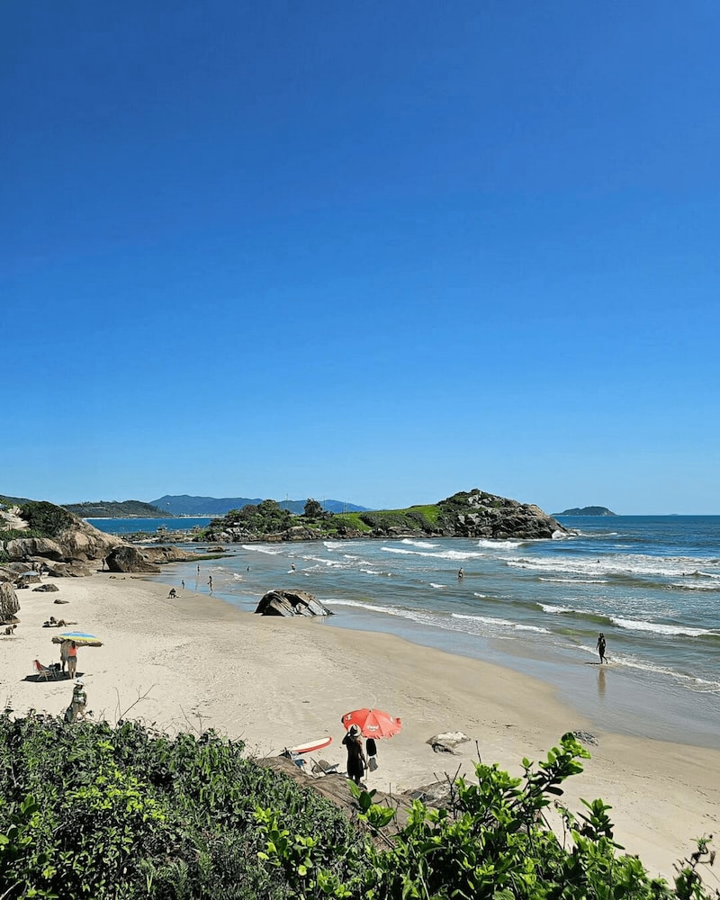 Pé na Areia Encanto da Armação